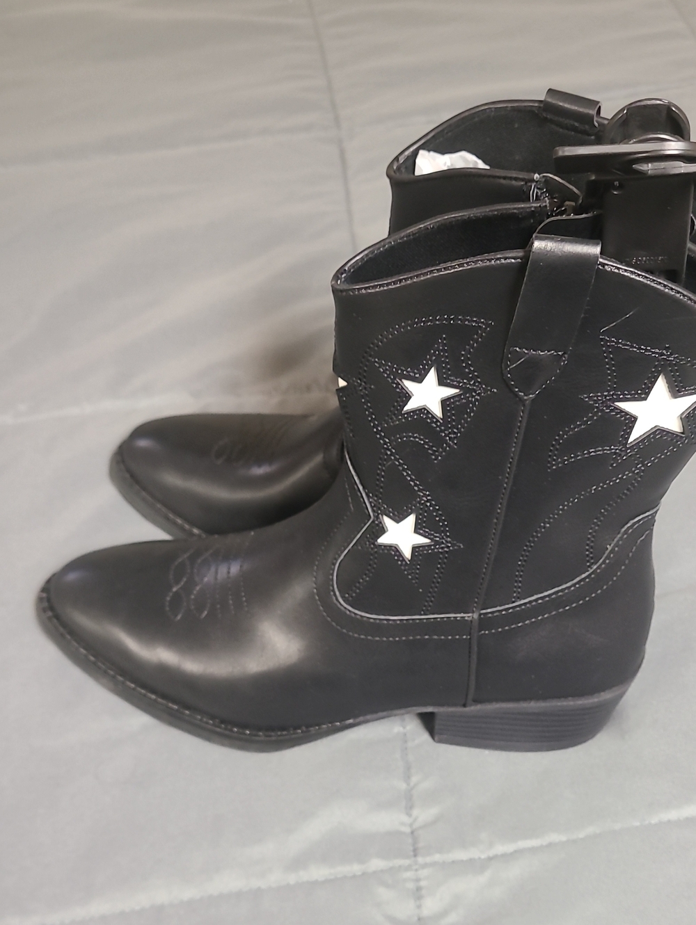 Girls Cowboy Style Ankle Boots Size 6 Nwt- No Box
